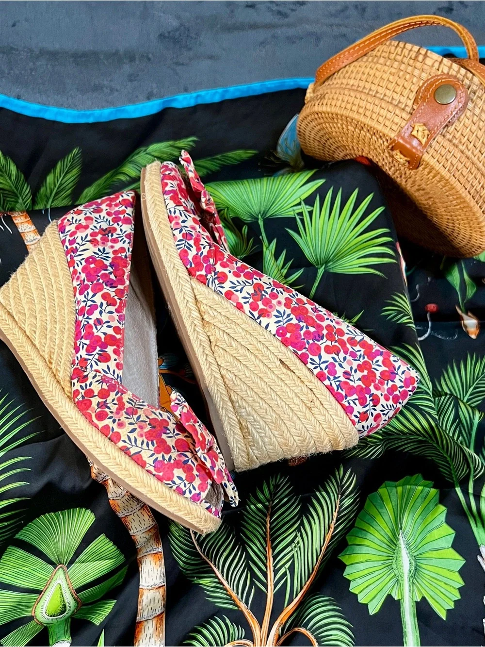 Vtg Liberty Art Fabrics Wms Floral Bow Wedge Peep Toe Cottagecore‎ Espadrille 9